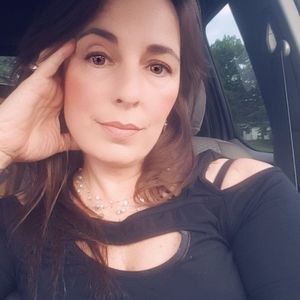 Meet your Posher, Pamela